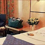 Hotel Bonsoir Madame 4*