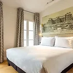 Hotel Bonsoir Madame