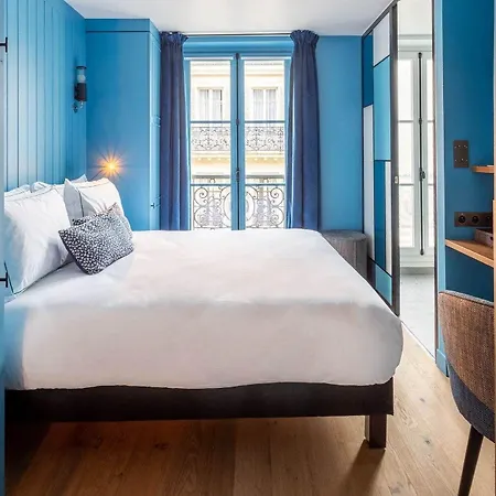 Bonsoir Madame Paris