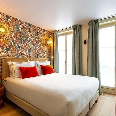 Hotel Bonsoir Madame