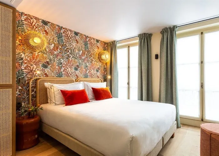 Bonsoir Madame Paříž