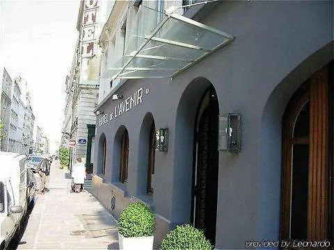 Bonsoir Madame Hotel