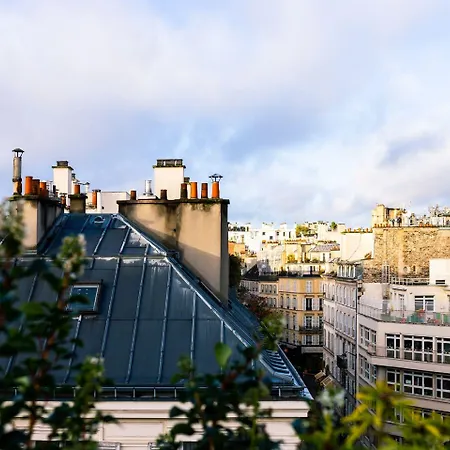 Bonsoir Madame Parijs