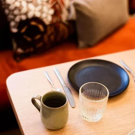 Bonsoir Madame Hotel