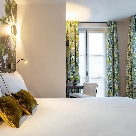 Bonsoir Madame Hotel Parijs