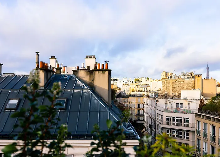 Bonsoir Madame Paris