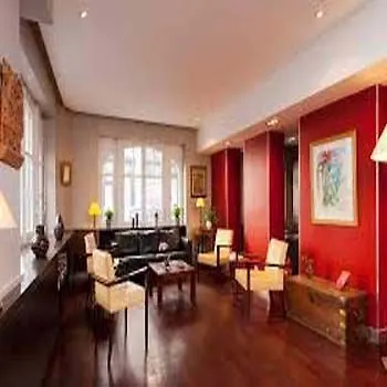 Hotel Bonsoir Madame 4*