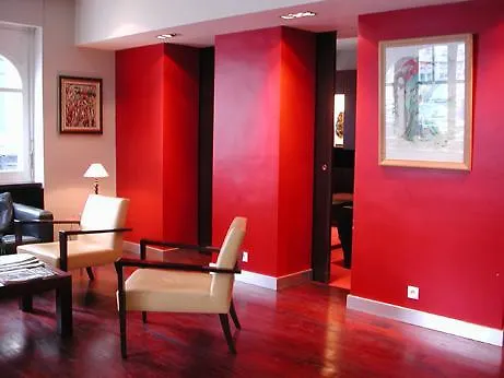 Bonsoir Madame パリ